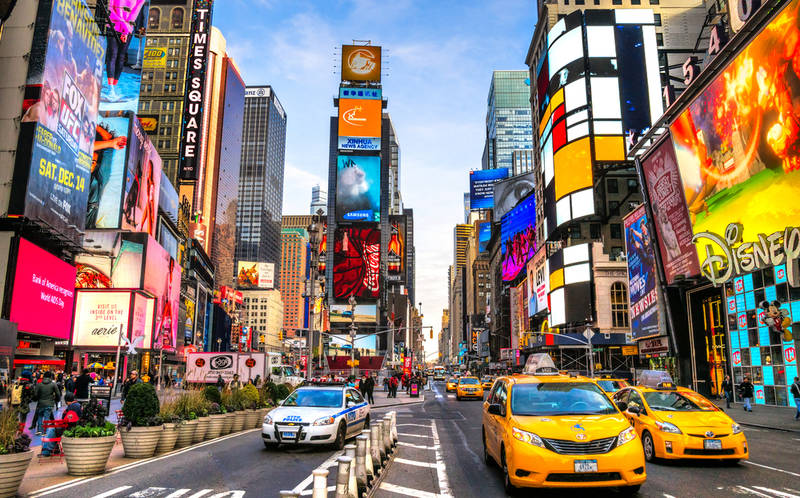 Hop on Hop Off New York City - Best Deals 2024 | Hop-On Hop-Off Bus